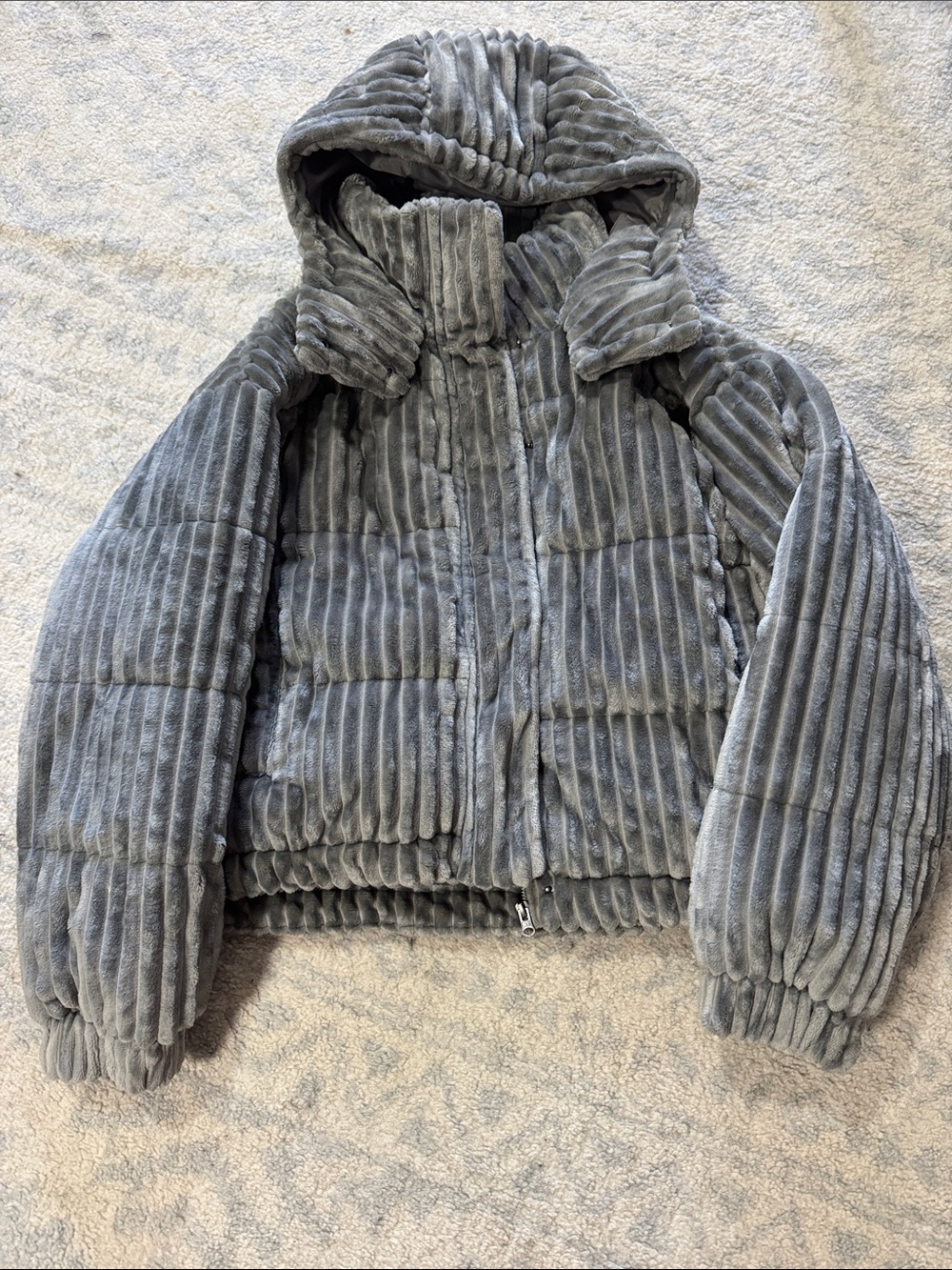 Cozy women’s Hooded Plush Puffer Jacket - Gray